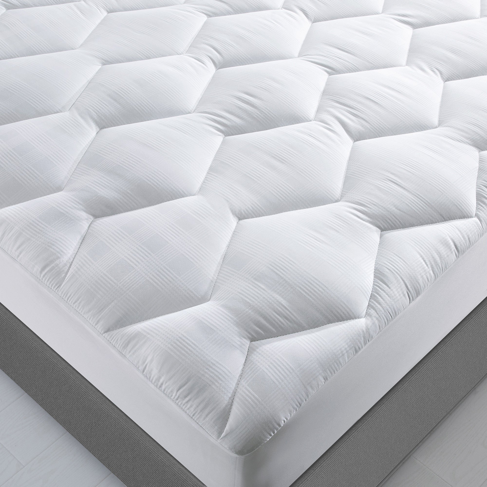 7 Best Cooling Mattress Pads for Summer PeaceNest Sleep Knowledge Base