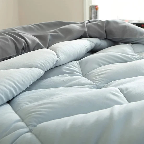 A Blue Reversible Comforter Makes You a Chic Bedroom PeaceNest Sleep