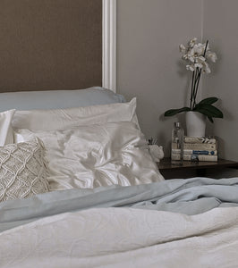  Down Alternative Comforter Blog-Where to Buy Hotel Style Down Alternative Comforter